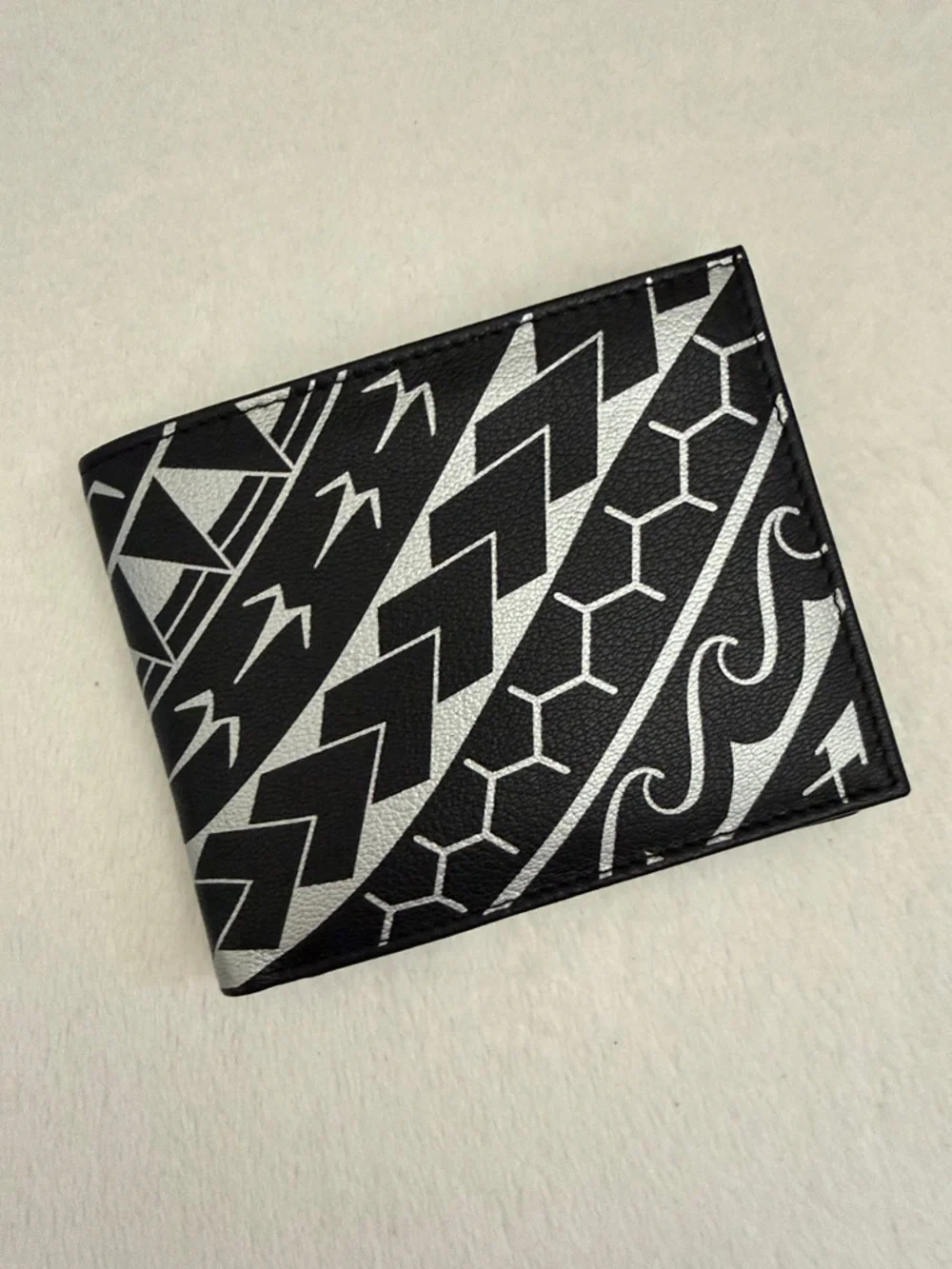 {NWOT} Nakoa | Polynesian Tattoo Art Bifold Leather Wallet Manu by Eugene Ta'ase